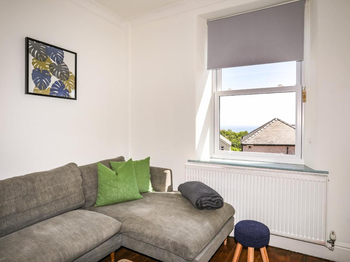 Вилла Bryn Tirion - Penrhynside Конви Экстерьер фото